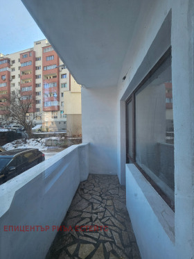 1 chambre Tsentar, Pernik 5