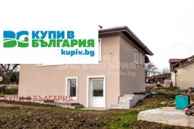 Продажба на имоти в с. Горен чифлик, област Варна - изображение 11 