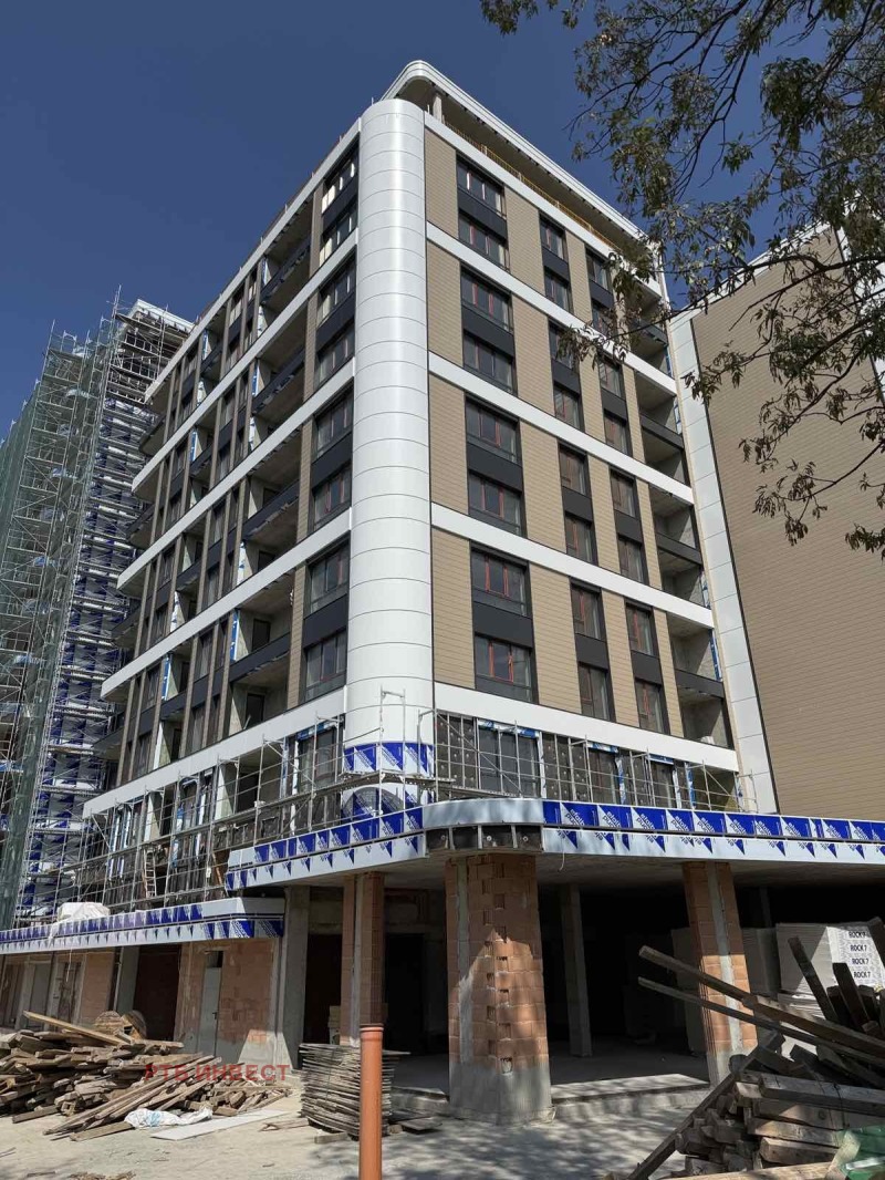 Продава  2-стаен град София , Център , 72 кв.м | 28268092