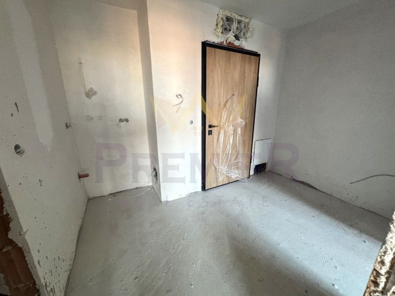 Продава 2-СТАЕН, гр. София, Полигона, снимка 2 - Апартаменти - 52731951