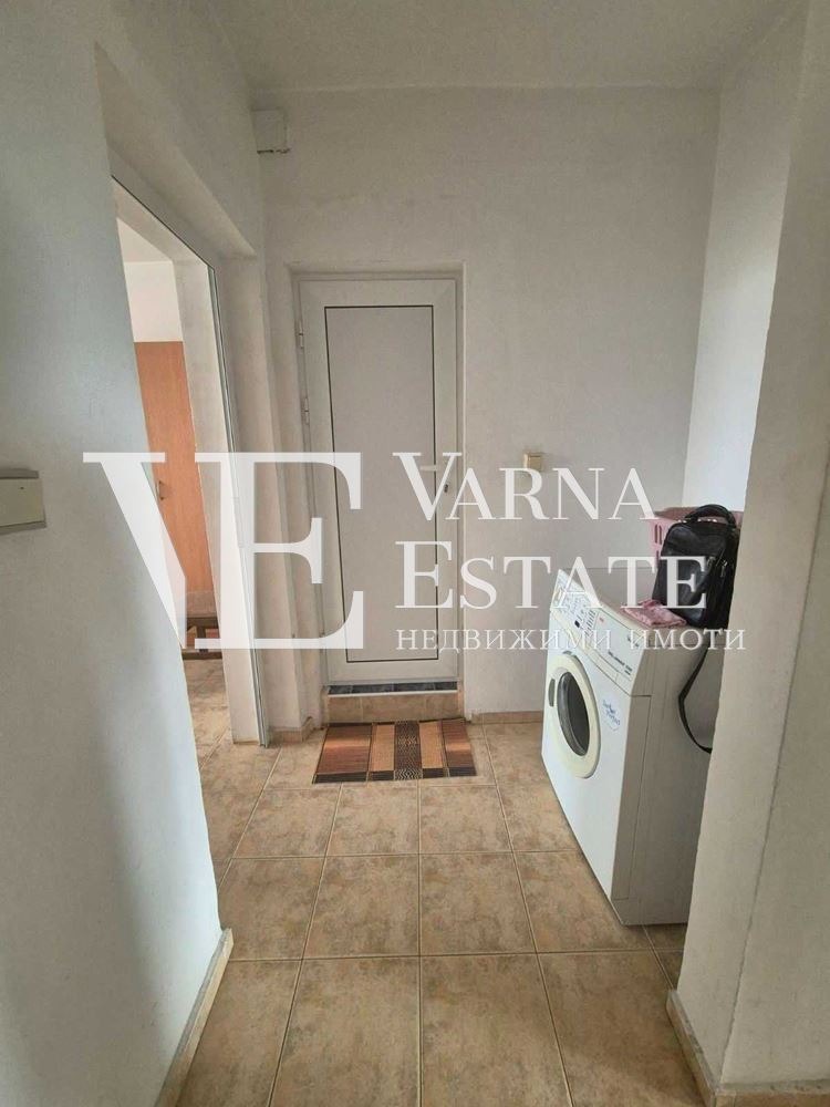 Продава 3-СТАЕН, гр. Варна, Окръжна болница-Генерали, снимка 8 - Апартаменти - 53731959