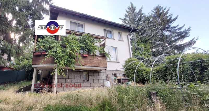 Продава КЪЩА, гр. София, Карпузица