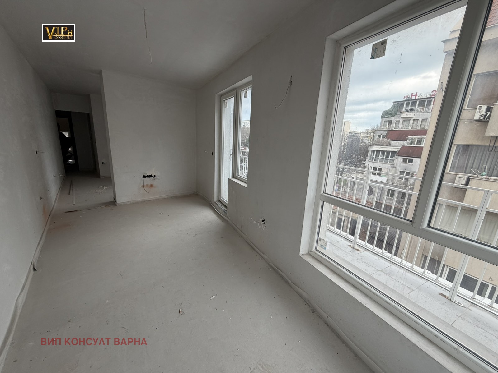 Продава 1-СТАЕН, гр. Варна, Зимно кино Тракия, снимка 1 - Апартаменти - 53717194