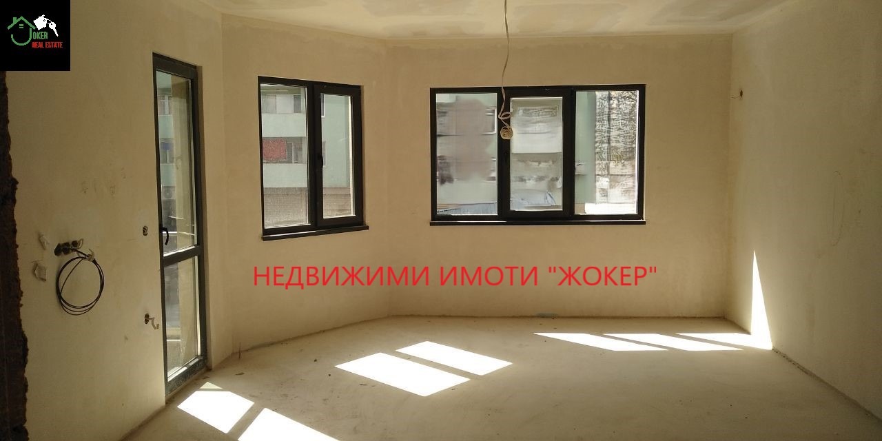 Продава 2-СТАЕН, гр. Велико Търново, Колю Фичето, снимка 4 - Апартаменти - 55828609
