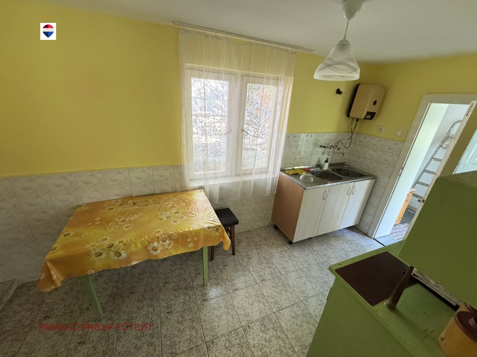 Продава КЪЩА, с. Николово, област Русе, снимка 3 - Къщи - 56085321