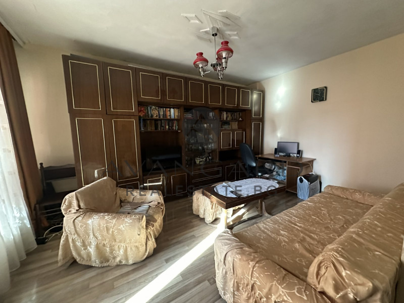 For Sale  2 bedroom Plovdiv , Trakiya , 86 sq.m | 24928423