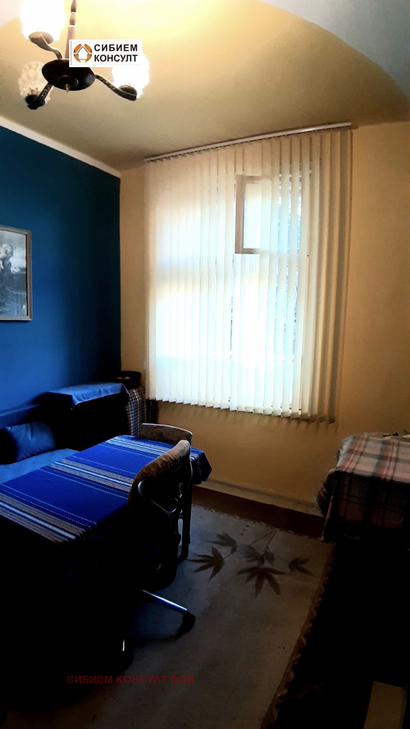 Продава  4-стаен град София , Център , 86 кв.м | 66771202 - изображение [3]