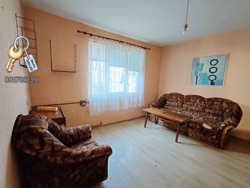 Продава  Къща град Плевен , Идеален център , 230 кв.м | 68926029 - изображение [13]