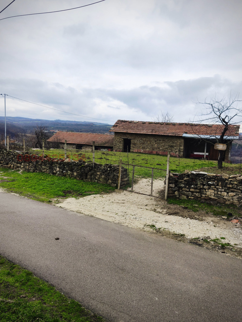 Продава ПАРЦЕЛ, с. Ганчовец, област Габрово