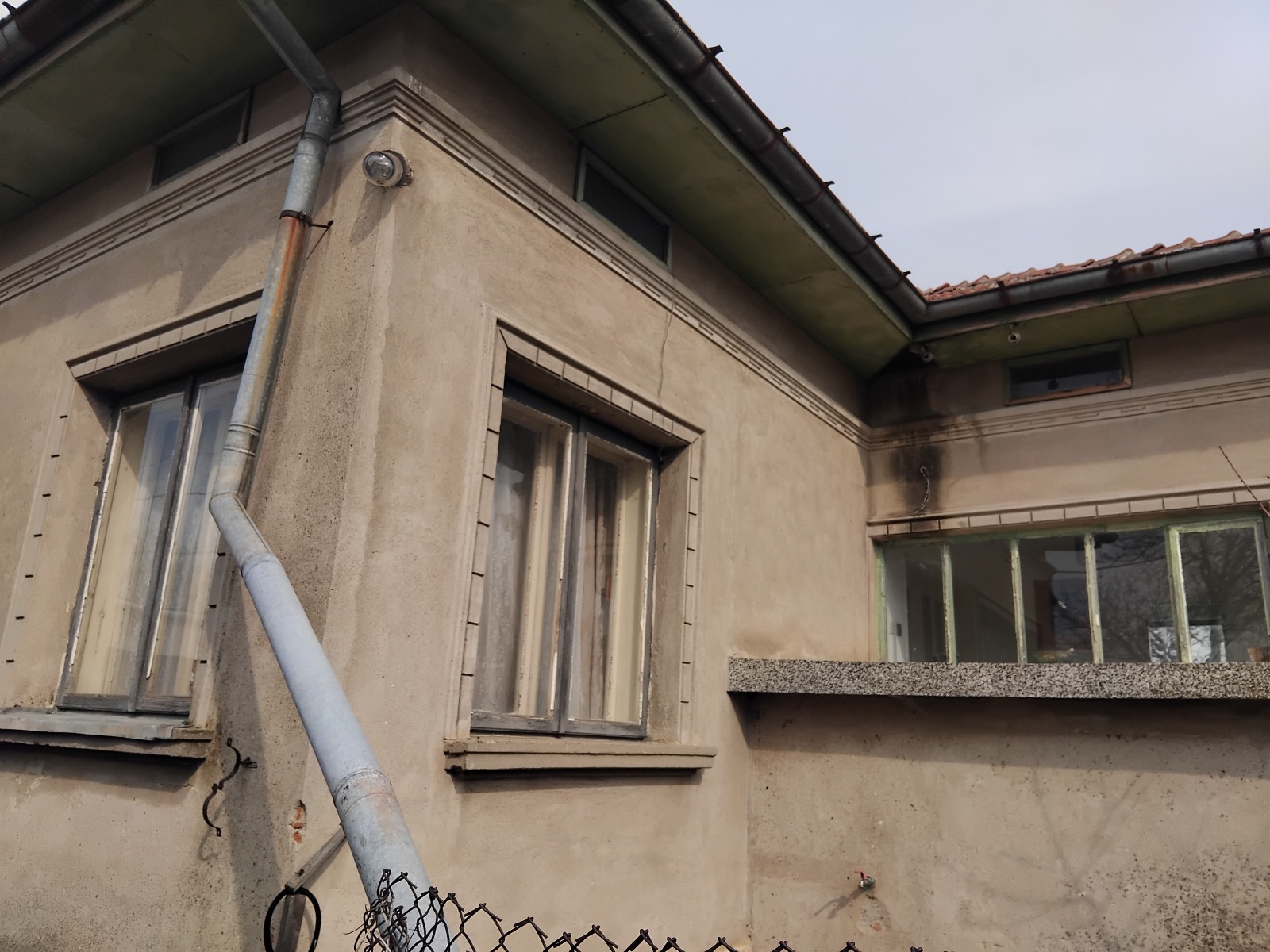 Продава КЪЩА, с. Бъзън, област Русе, снимка 11 - Къщи - 53725008