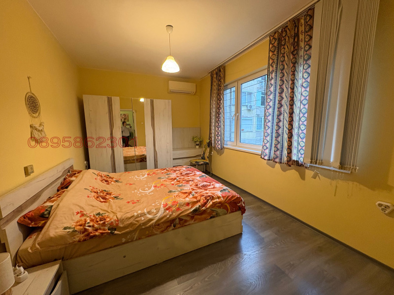 Продава 2-СТАЕН, гр. Пловдив, Съдийски