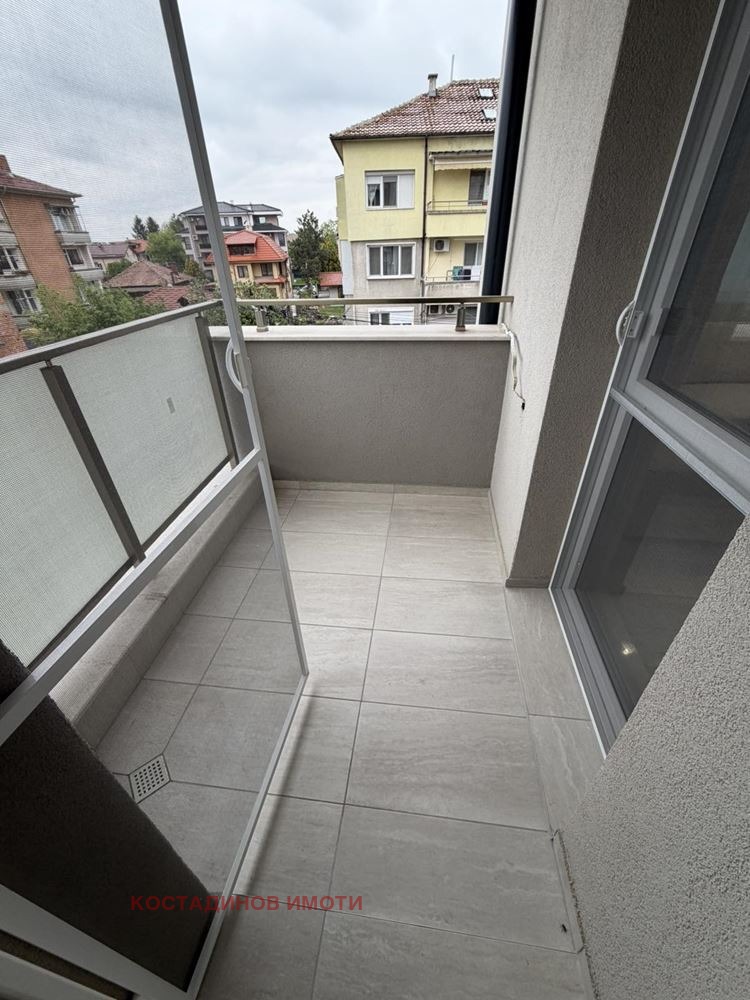 Продава 2-СТАЕН, гр. Пловдив, Прослав, снимка 13 - Апартаменти - 54366674