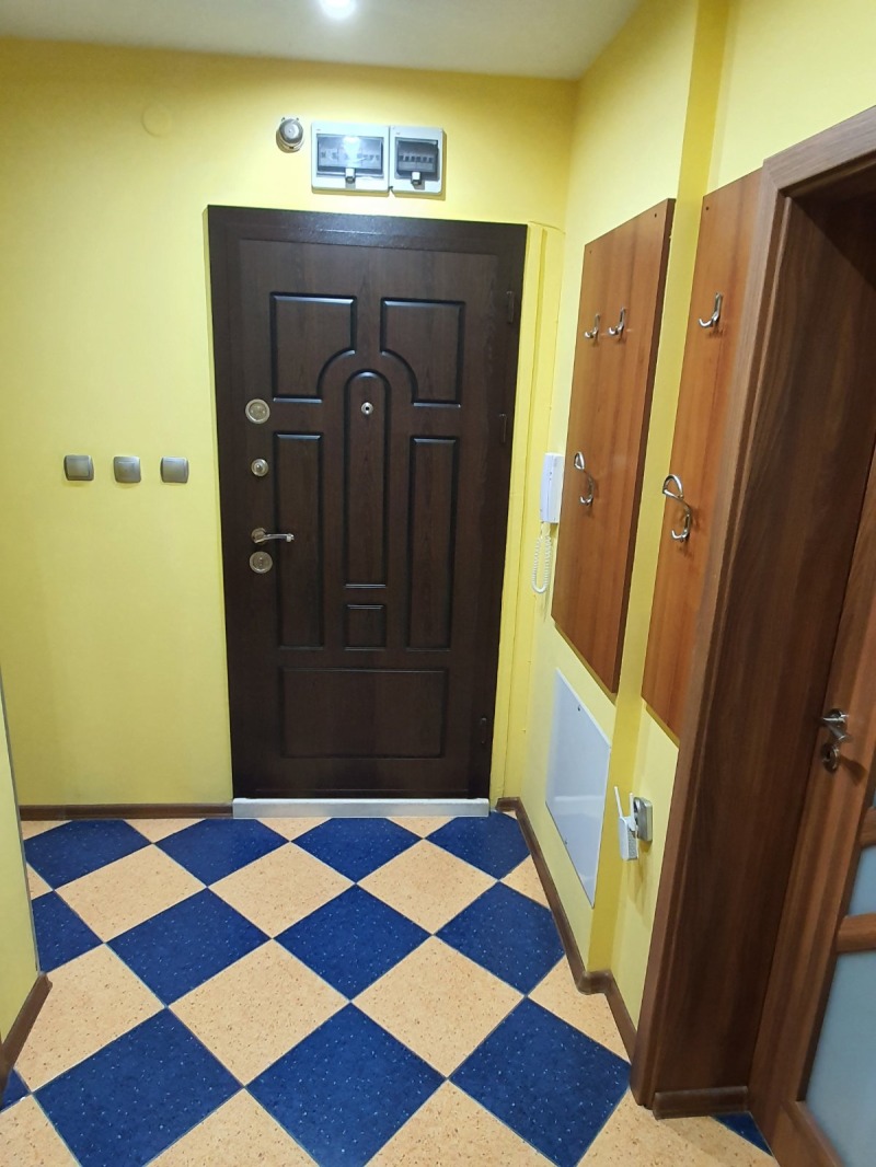 In vendita  2 camere da letto Pleven , Idealen tsentar , 83 mq | 20404336