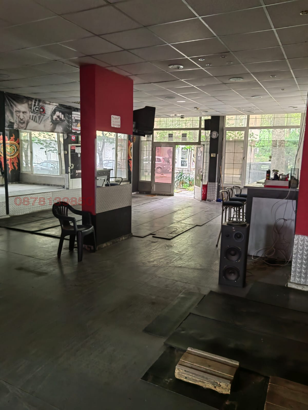 Продава МАГАЗИН, гр. Бургас, Изгрев, снимка 3 - Магазини - 53756539