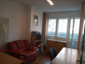���� ��� ���� 3-����� | Imot.bg � ����� ������ 8