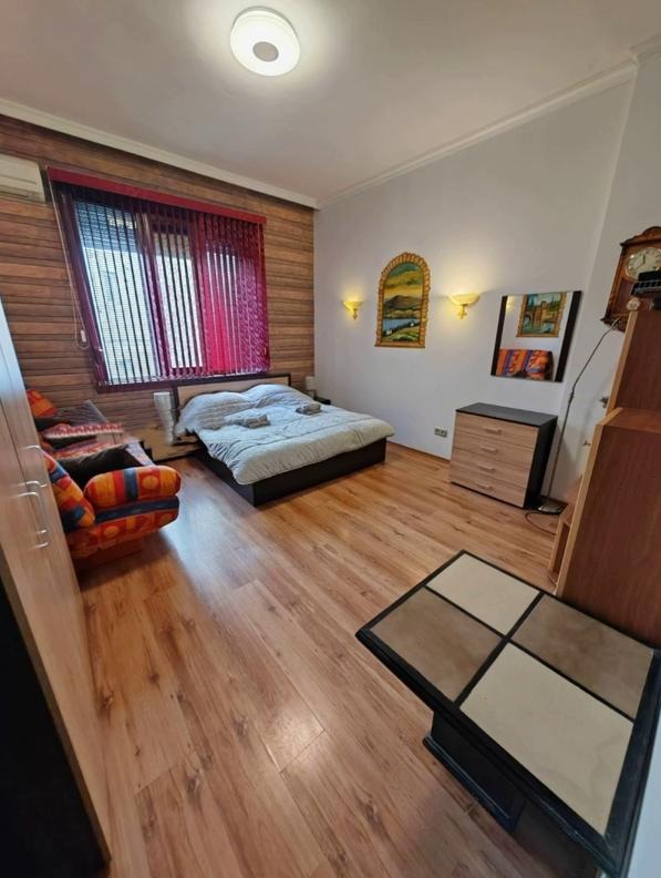 K pronájmu  1 ložnice Sofia , Centar , 60 m2 | 43917173 - obraz [7]