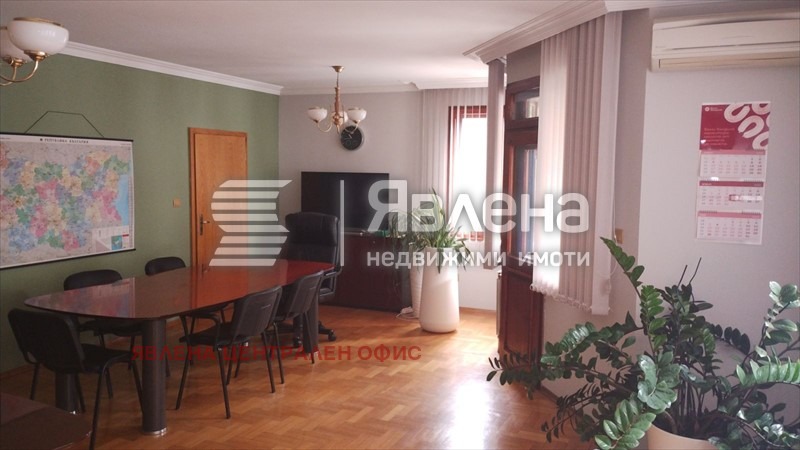 Дава под наем ОФИС, гр. София, Център