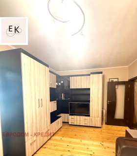 ���� ��� ���� 3-����� | Imot.bg � ����� ������ 8