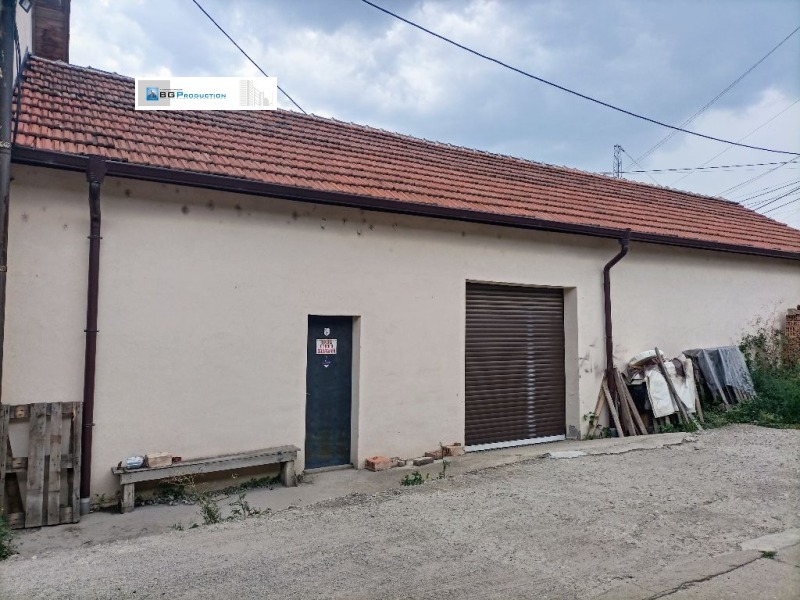 Дава под наем ПРОМ. ПОМЕЩЕНИЕ, гр. София, гр. Нови Искър