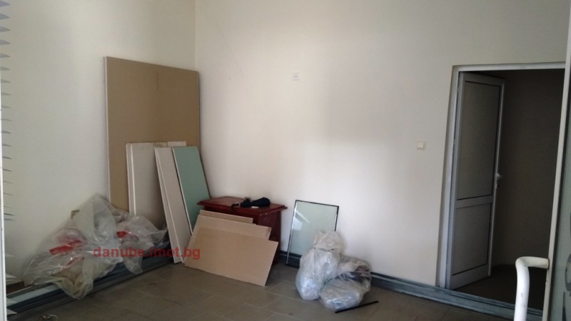 Do wynajęcia  Biuro Ruse , Centar , 20 mkw | 61352612