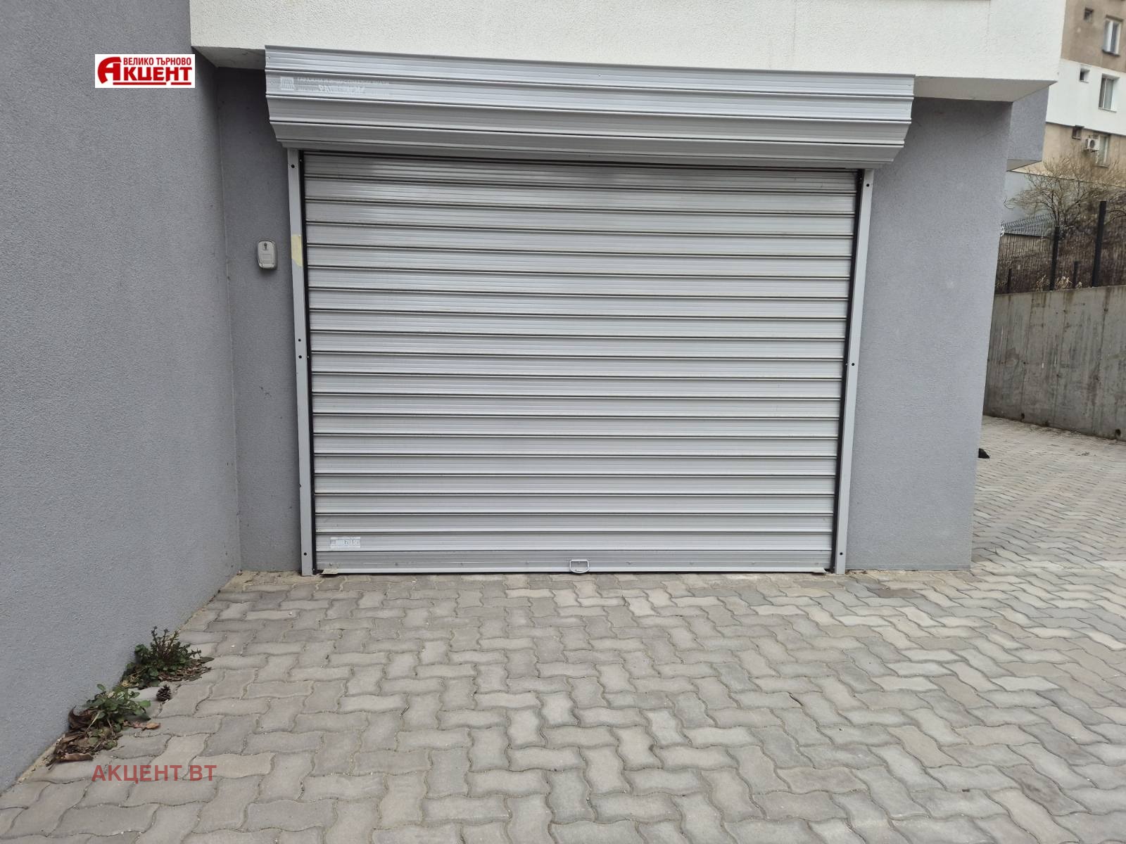 Дава под наем ГАРАЖ, ПАРКОМЯСТО, гр. Велико Търново, Център