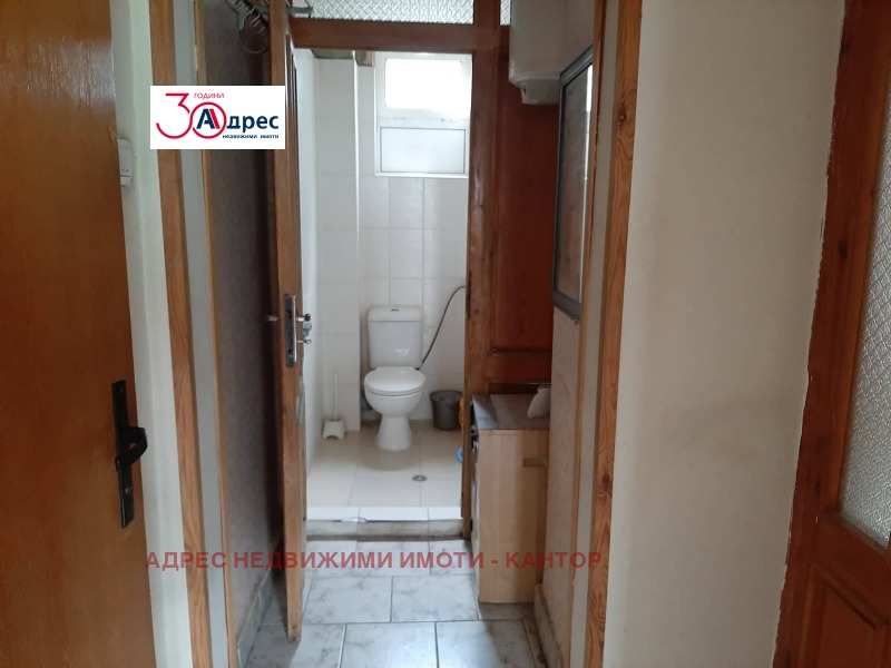 Дава под наем 1-СТАЕН, гр. Пазарджик, Идеален център, снимка 4 - Апартаменти - 52651983