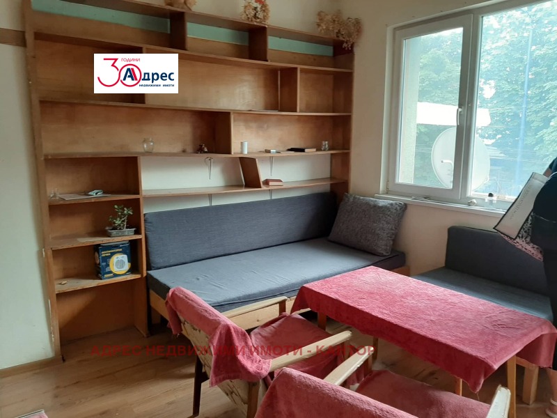 Дава под наем 1-СТАЕН, гр. Пазарджик, Идеален център