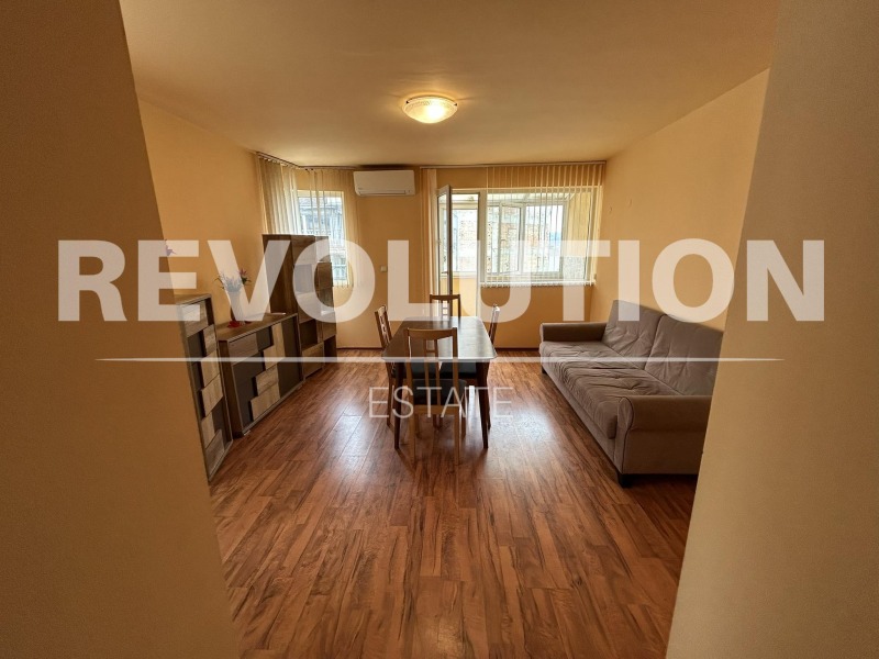 Дава под нем  2-стаен, град Варна, Център •  400 EUR • ID 82300273 — holmes.bg - [1] 