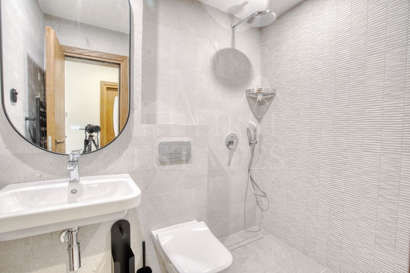 Zu vermieten  1 Schlafzimmer Sofia , Zentar , 90 qm | 64923351 - Bild [6]