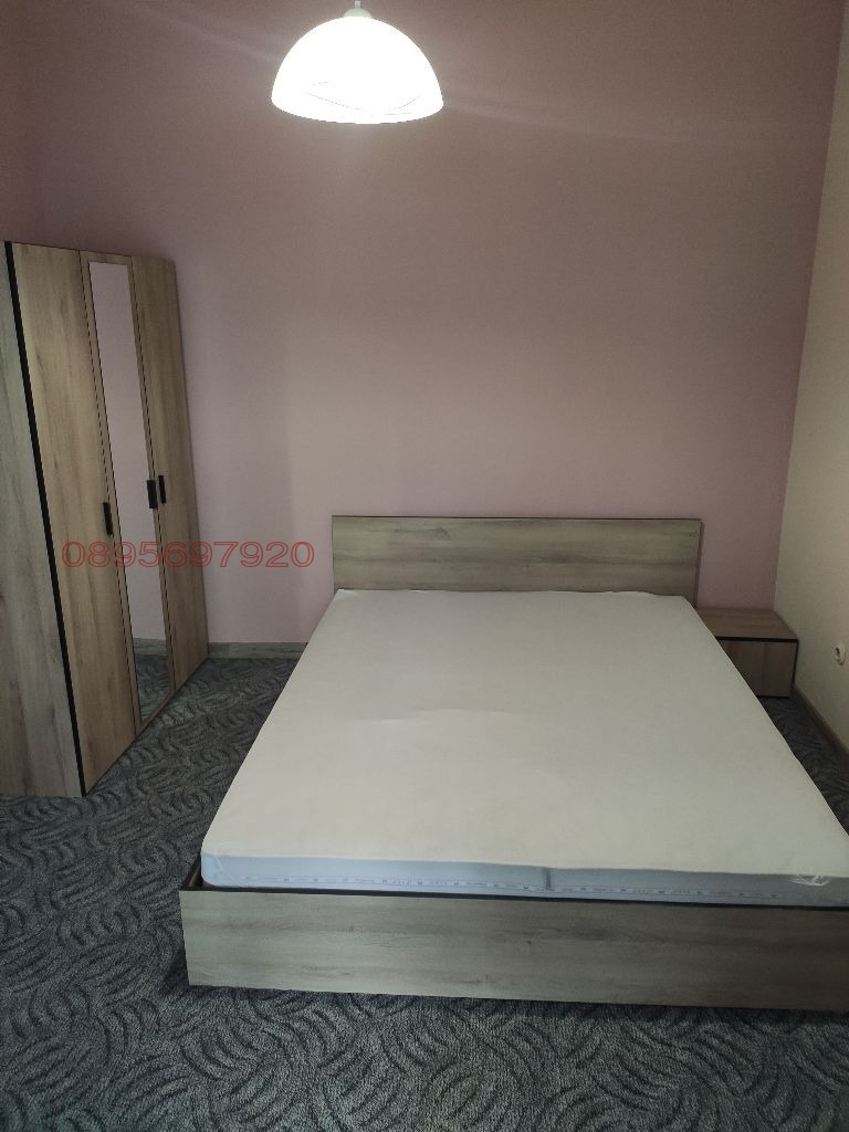 Дава под наем 2-СТАЕН, гр. Перник, Център