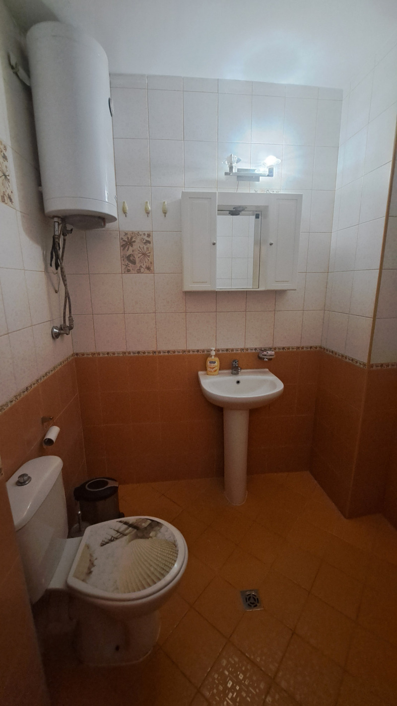 Zu vermieten  2 Schlafzimmer Ruse , Wazraschdane , 90 qm | 56741299 - Bild [12]