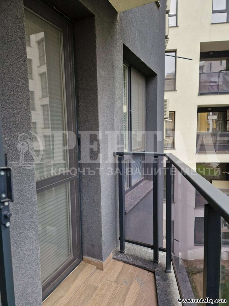 Дава под наем 3-СТАЕН, гр. Пловдив, Кършияка, снимка 3 - Апартаменти - 53453561