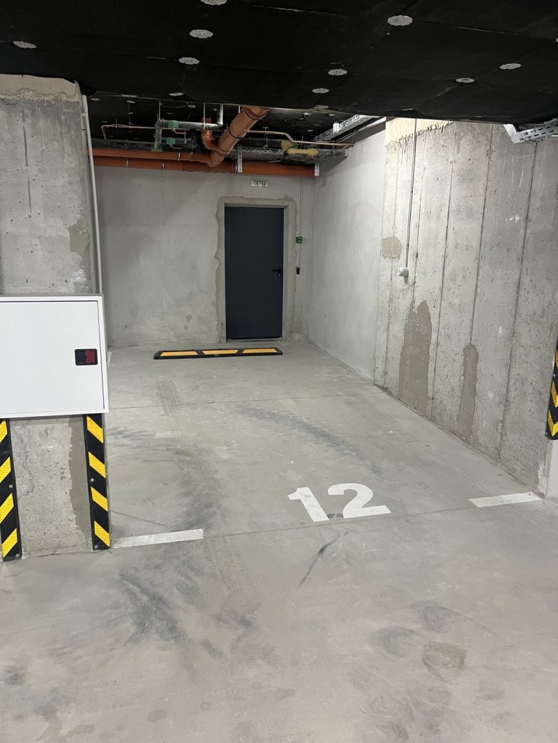 Дава под наем ГАРАЖ, ПАРКОМЯСТО, гр. София, Витоша, снимка 3 - Гаражи и паркоместа - 52716368