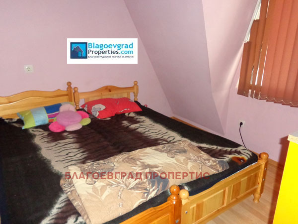 Дава под наем 3-СТАЕН, гр. Благоевград, Широк център, снимка 9 - Апартаменти - 53174625