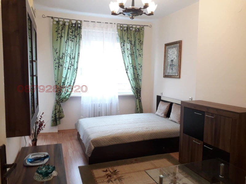 Дава под наем 3-СТАЕН, гр. София, Център, снимка 5 - Апартаменти - 53250025