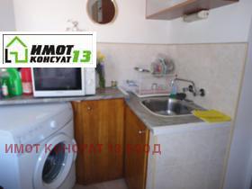 2 bedroom Idealen tsentar, Pleven 1