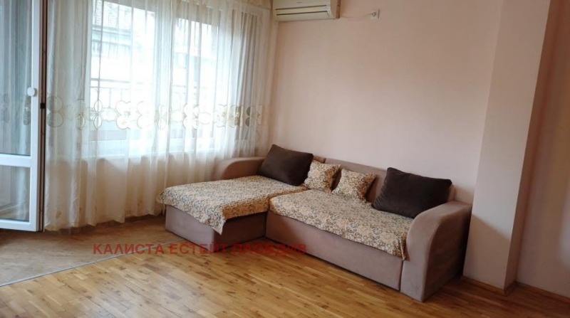 En renta  1 dormitorio Plovdiv , Tsentar , 64 metros cuadrados | 72783367 - imagen [2]