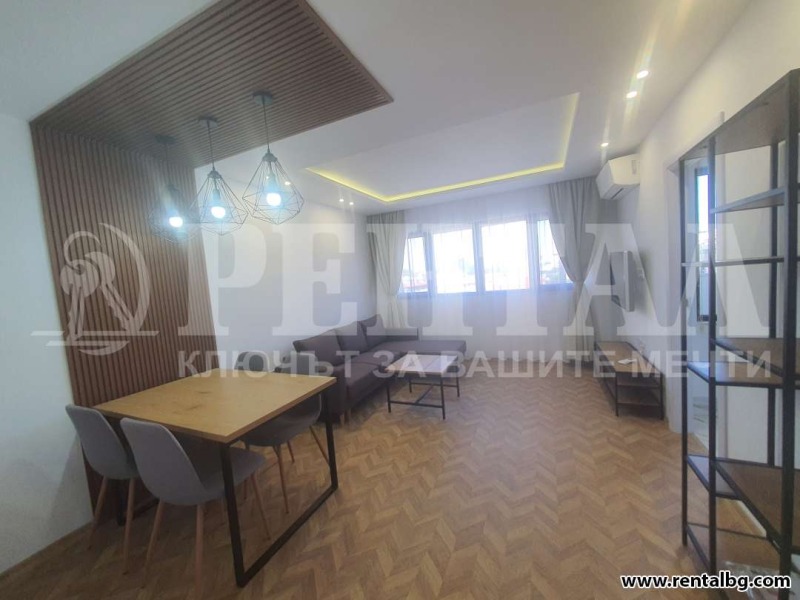Do wynajęcia  1 sypialnia Plowdiw , Centar , 67 mkw | 23928796 - obraz [2]