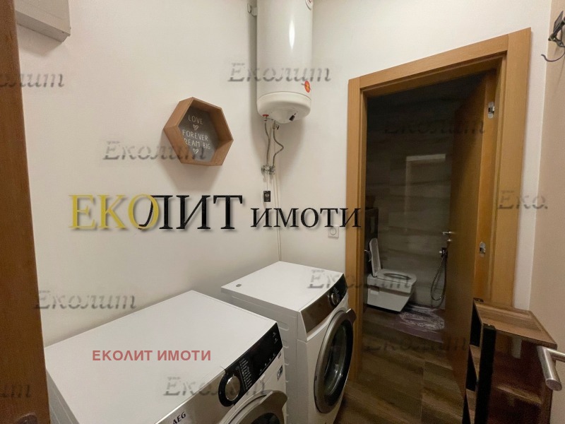 För uthyrning  2 sovrum Sofia , Izgrev , 140 kvm | 70879548 - bild [16]