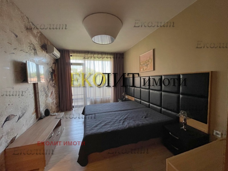 För uthyrning  2 sovrum Sofia , Izgrev , 140 kvm | 70879548 - bild [9]