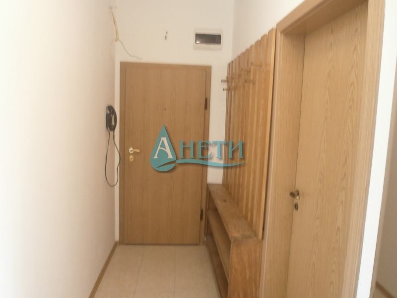 Дава под наем  3-стаен град София , Гео Милев , 100 кв.м | 54166771
