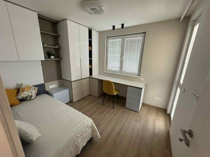 A louer  3 chambres Sofia , Manastirski livadi , 155 m² | 74772914 - image [17]