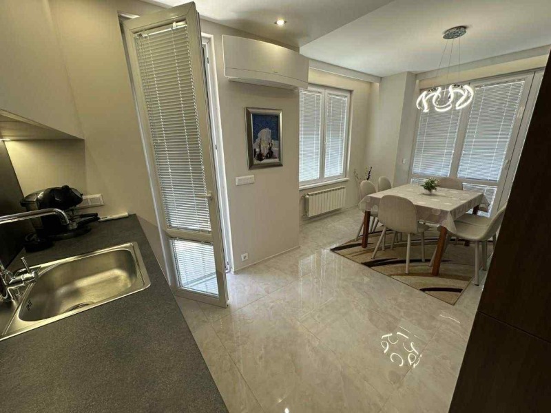 A louer  3 chambres Sofia , Manastirski livadi , 155 m² | 74772914 - image [8]