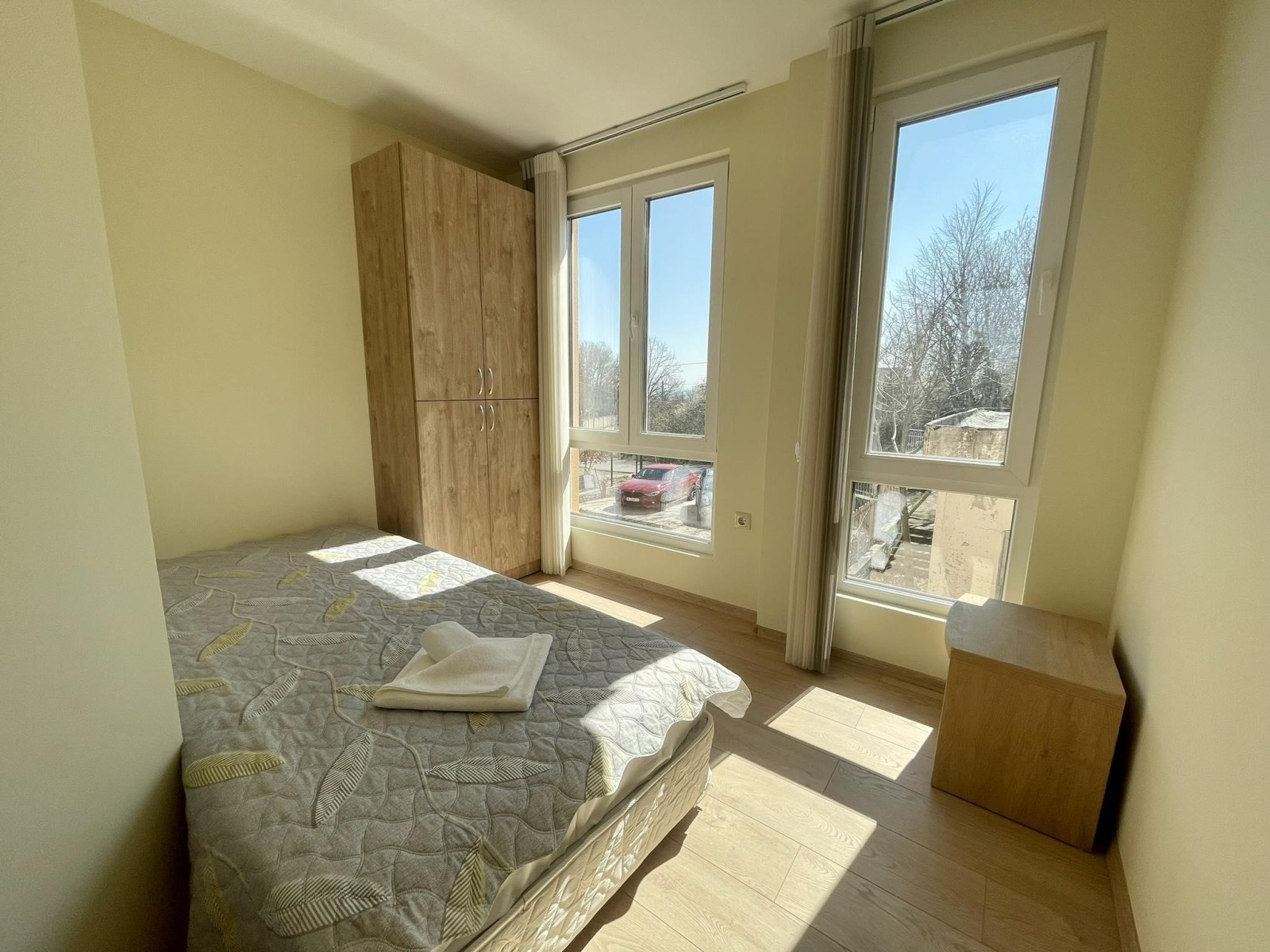 Дава под наем КЪЩА, гр. Варна, м-т Ален мак, снимка 2 - Къщи - 52275160