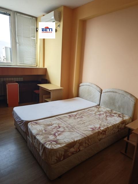 Дава под наем СТАЯ, гр. София, Зона Б-5, снимка 2 - Стаи под наем - 55431812