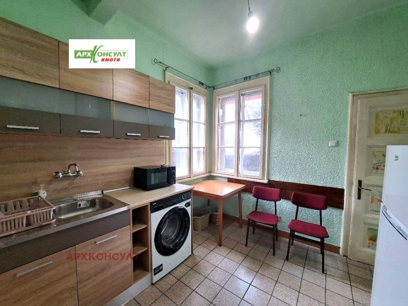 Дава под наем 2-СТАЕН, гр. София, Център