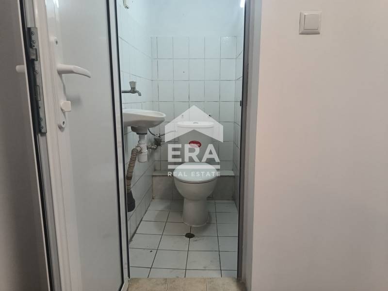 Do wynajęcia  Sklep Warna , Kolchozen pazar , 55 mkw | 83513101 - obraz [4]