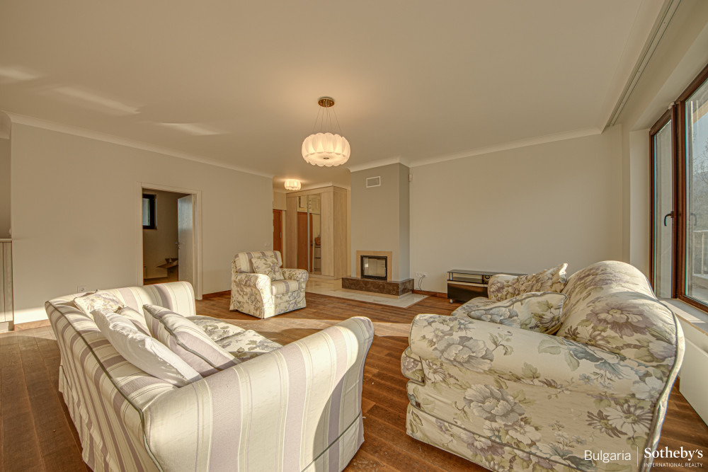 Дава под наем МНОГОСТАЕН, гр. София, Бояна, снимка 3 - Апартаменти - 53529540