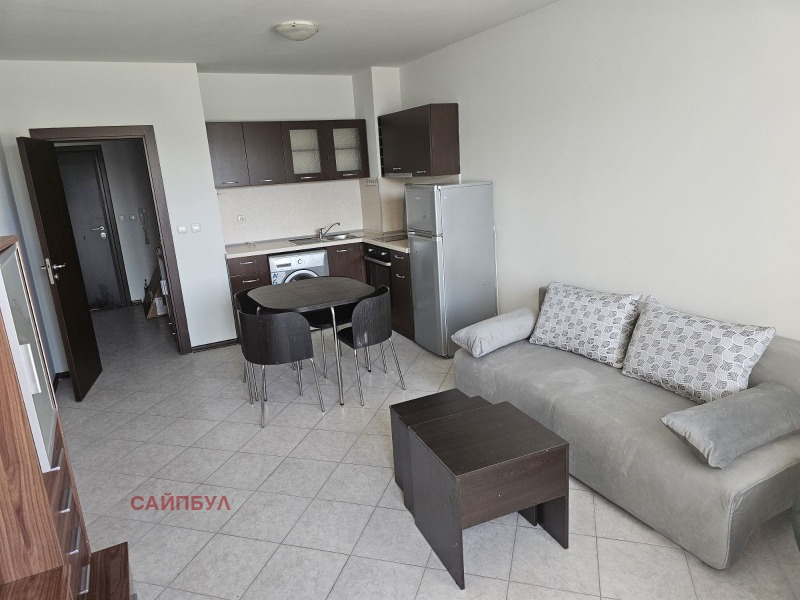 Дава под нем  1-стаен, град София, Малинова долина •  420 € • ID 29959128 — holmes.bg - [1] 