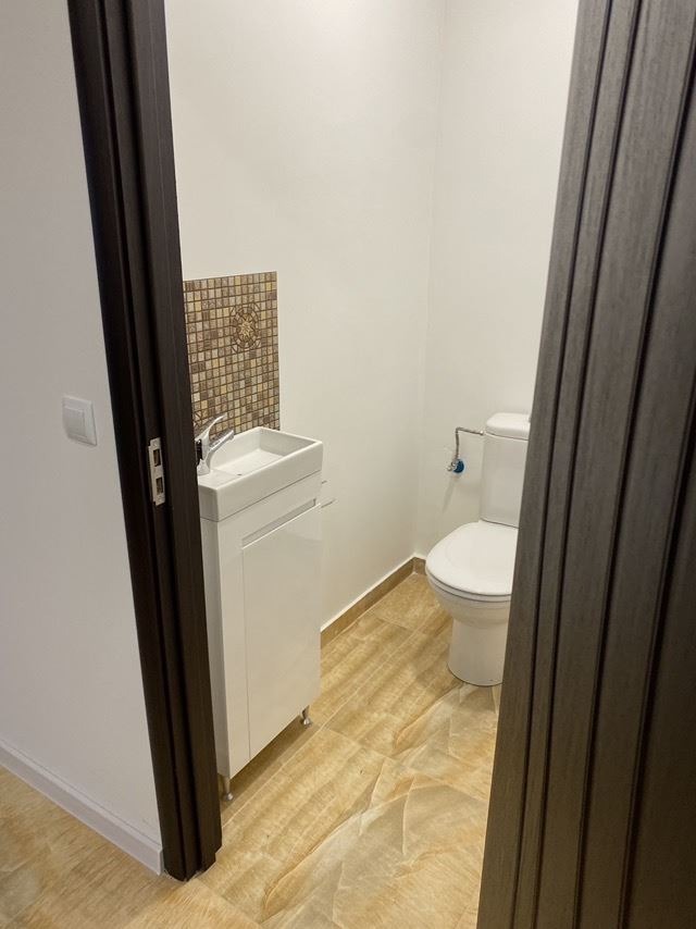 Дава под наем КЪЩА, гр. София, Малинова долина, снимка 10 - Къщи - 56280873